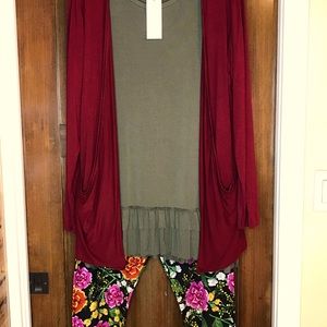 3 Piece Plus Size Outfit + Bonus holiday l…